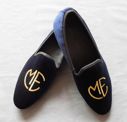 Stylish Embroidered Mens Blue Suede Loafers , Elegance / Fashion Velvet Slip On Shoes