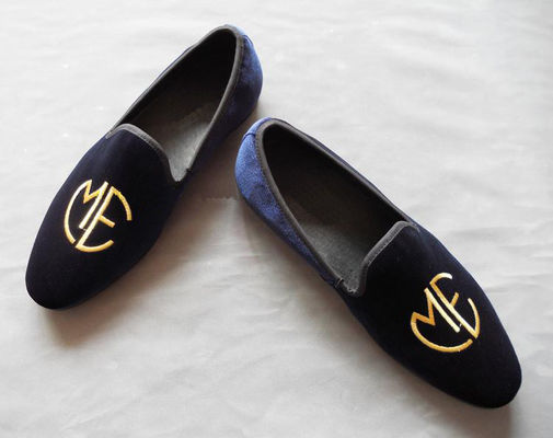 Stylish Embroidered Mens Blue Suede Loafers , Elegance / Fashion Velvet Slip On Shoes