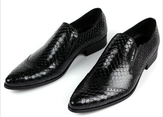 Snake Skin Pattern Men Formal Dress Shoes Genuine Leather Men Luxury Shoes For Party