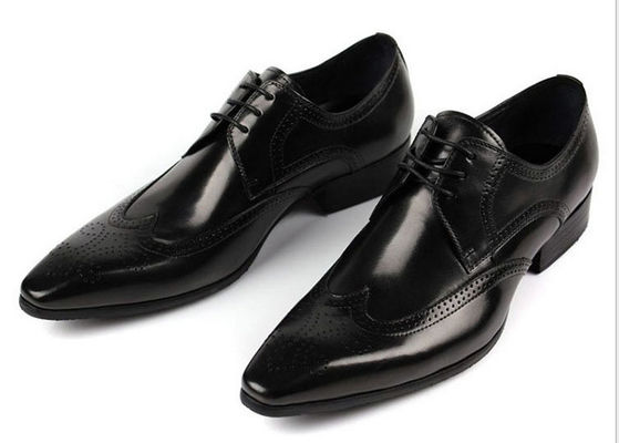 OEM Custom Classic Men Brogue Shoes Black / Brown Coffee Carved Floral Oxford Shoes