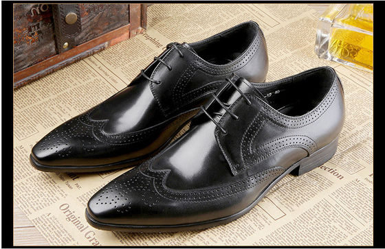 Formal Oxford Men Brogue Shoes Cow Leather Plain Toe Classic Men Shoes