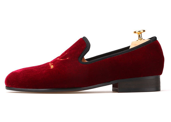 OEM Mens Velvet Loafers Embroidered Flat Casual Shoes Male Footwear For Party