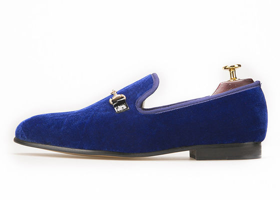 Motif Blue Mens Velvet Dress Slippers , Burgundy Loafers Mens Buckle Dress Shoes