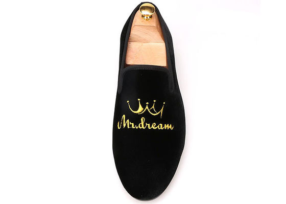 Male Footwear Mens Velvet Loafers Embroidery OEM Flat Casual Shoes For Party