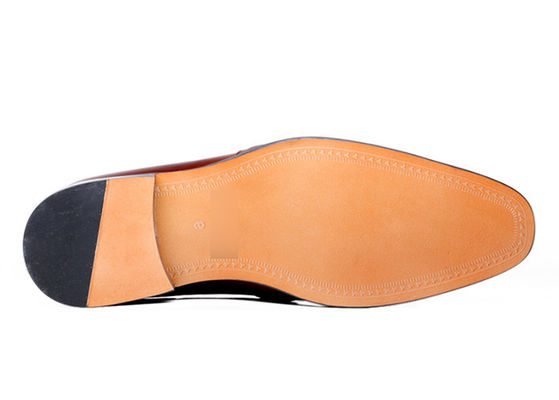 Classic Mens Leather Loafers Stitching Handmade Leather Dress Shoes For Banquet