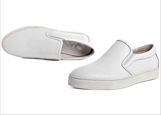 Outdoor Mens Jogging Shoes , Genuine Leather Slip On Top Walking Sneakers