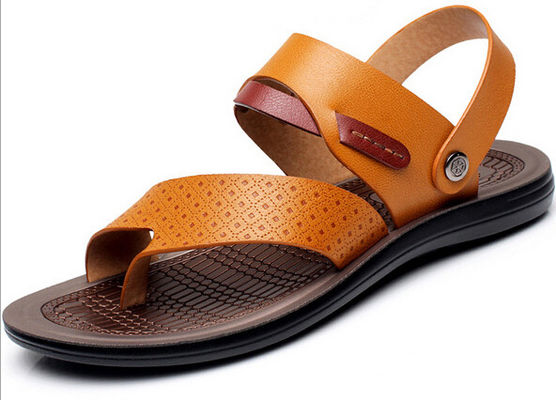 Handmade Soft Beach Sandals , Brown Mens Slip On Beach Sandals for Summer