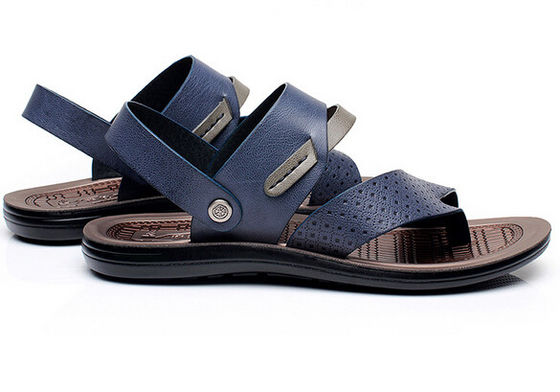 Handmade Soft Beach Sandals , Brown Mens Slip On Beach Sandals for Summer