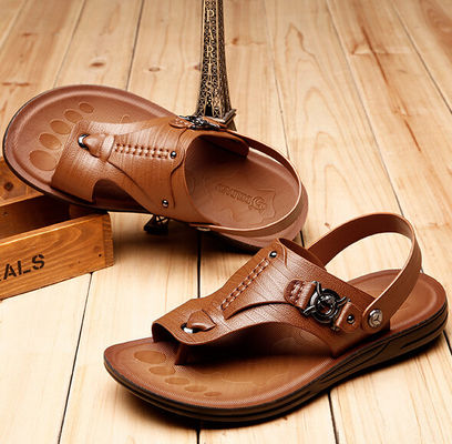 Brown Casual Mens Leather Sandals /  Mens Summer Beach Sandals With Buckle Strap