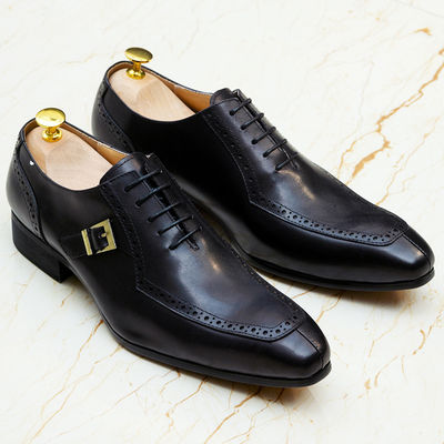 Embossing Patent Leather Men Formal Dress Shoes Brown ODM approved