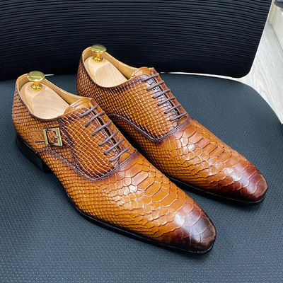 Mens Patent Leather Shoes Low Heel Mens Pointed Toe Dress Shoes With Faux Snake Pattern