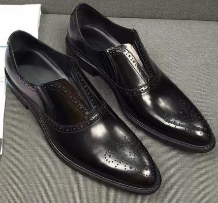 Broguing Pointed - End Slip On Men's Formal Dress Shoes / Work Carving Dress Shoes