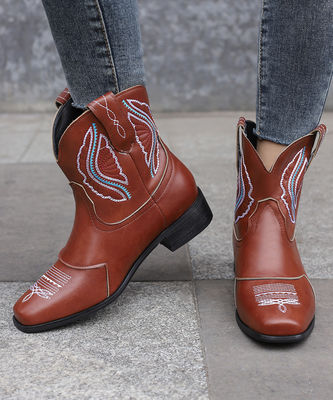 Western Cowgirl Latest Fashion Trends with Women's Leather Boots and Fashionable