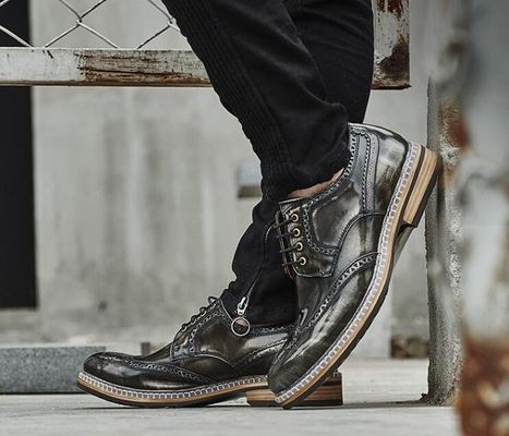 Fashion Italian Designer Men Formal Dress Shoes Genuine Leather Flat Luxury Wedding Shoes