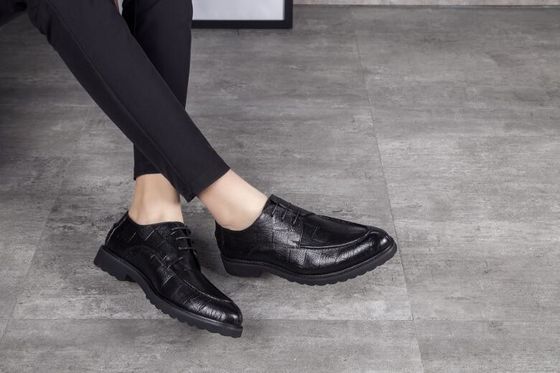 Black Slip on Round Toe Men Formal Dress Shoes Spring / Autumn Comfortable