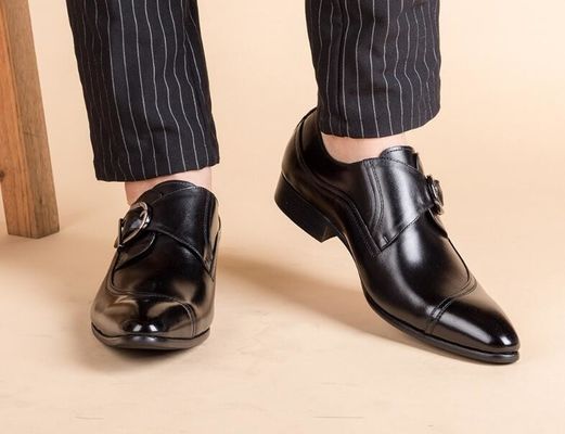 Round Toe Black Derby Mens Leather Dress Shoes With Buckle Banquet Oxford