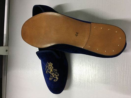 Durable Mens Velvet Loafers Round Toe Mens Blue Suede Slip On Shoes